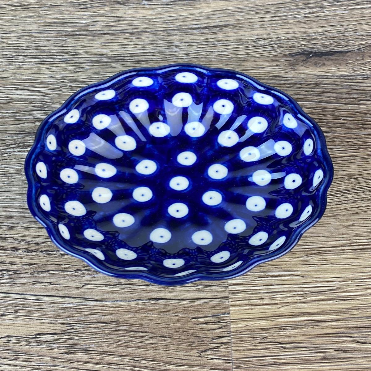 45 Scalloped Bowl - Shape 23 - Pattern 70a